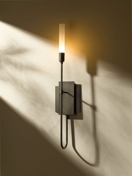 Hubbardton Forge Forge Lisse Indoor Wall Sconce - Rustic Lighting & Fans